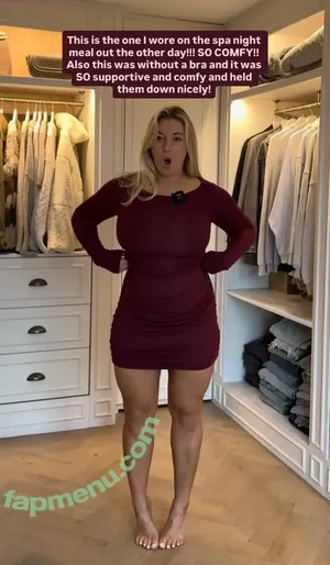 Carys Whittaker / busybeecarys / carys.whittaker / karlawhittake14 nude photo #0415