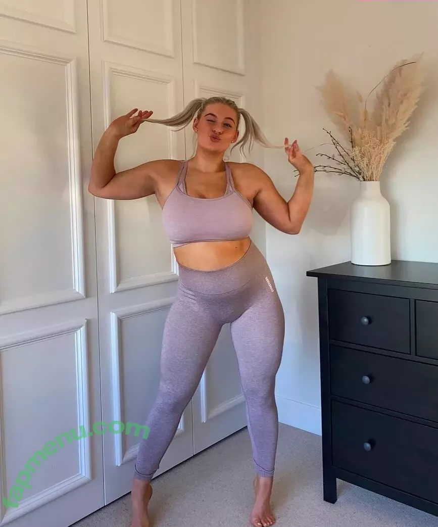 Carys Whittaker nude photo #0007 (carys.whittaker / karlawhittake14)