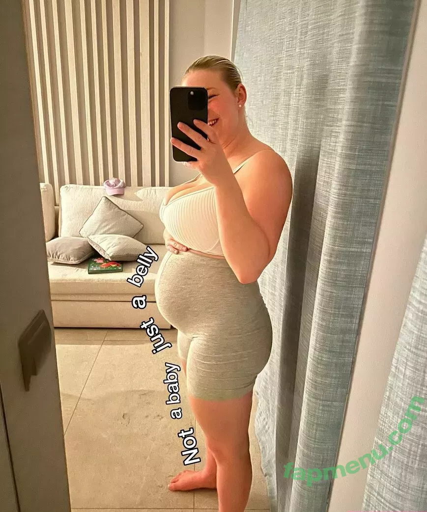 Carys Whittaker nude photo #0078 (carys.whittaker / karlawhittake14)