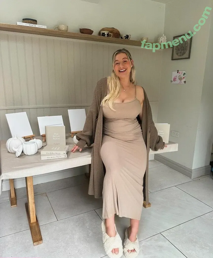 Carys Whittaker nude photo #0166 (carys.whittaker / karlawhittake14)