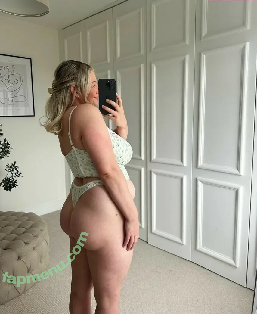 Carys Whittaker nude photo #0226 (busybeecarys / carys.whittaker / karlawhittake14)