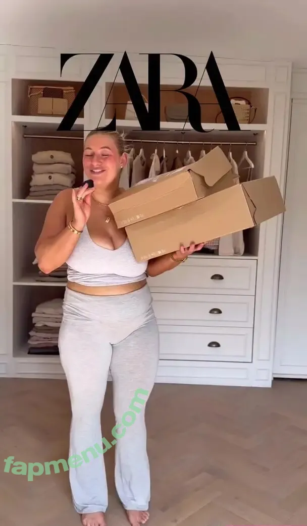 Carys Whittaker nude photo #0239 (busybeecarys / carys.whittaker / karlawhittake14)