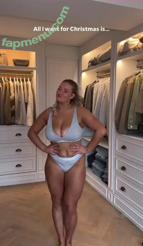 Carys Whittaker nude photo #0420 (busybeecarys / carys.whittaker / karlawhittake14)