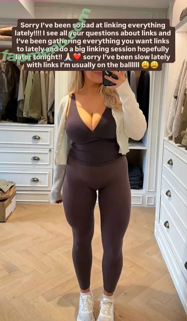 Carys Whittaker nude photo #0451 (busybeecarys / carys.whittaker / karlawhittake14)