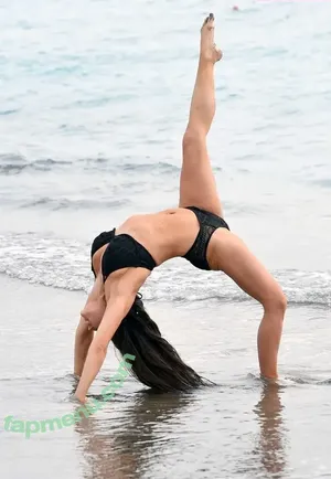 Casey Batchelor / caseybatchelor1 nude photo #0148