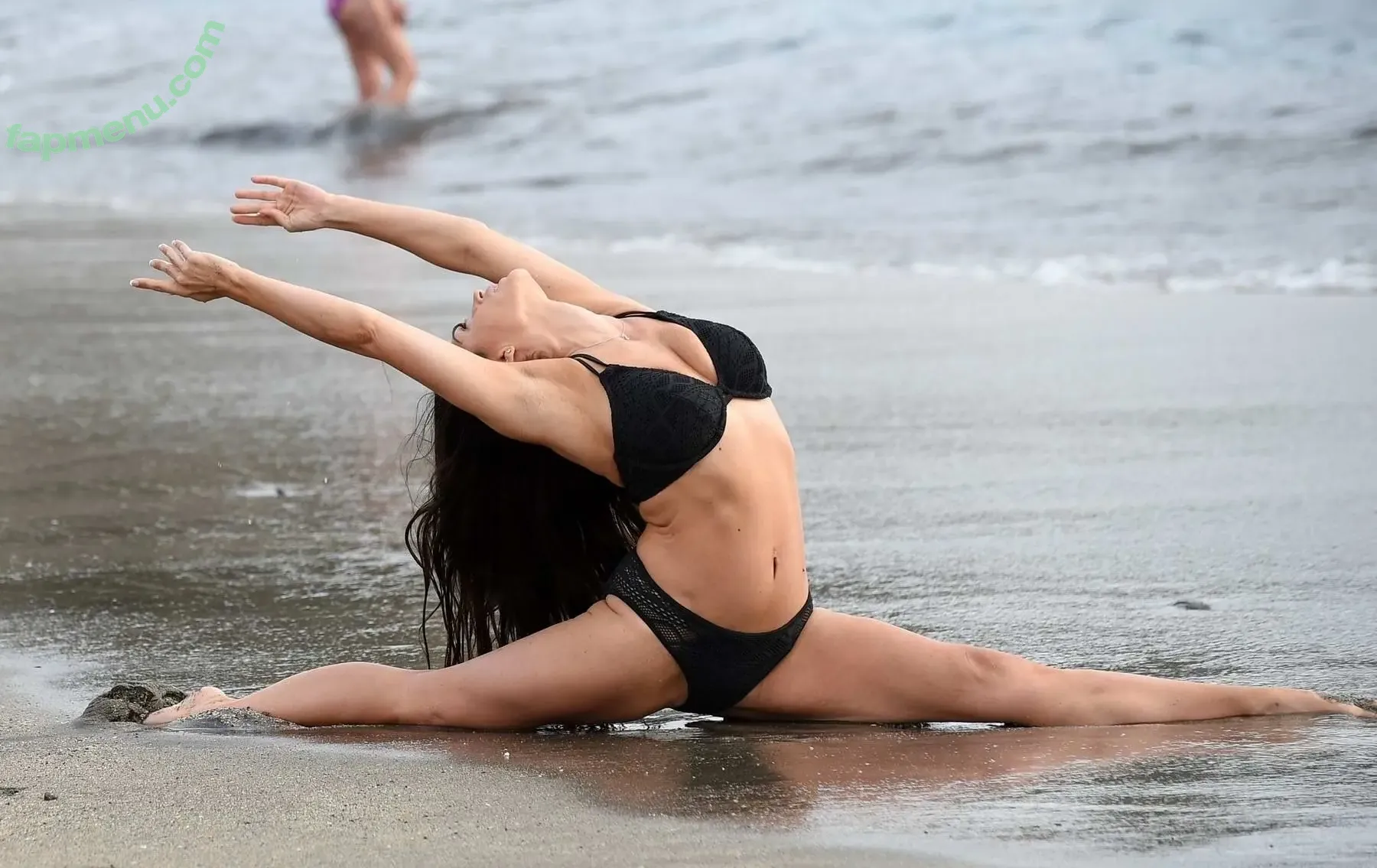 Casey Batchelor nude photo #0152 (caseybatchelor1)