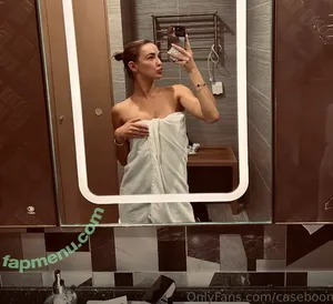  nude photo #0003