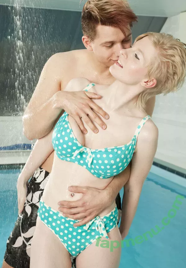 Casey Deluxe nude photo #0708 (casey_deluxe / caseydeluxe / caseydeluxe2.0)