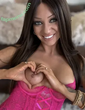 Casey.Mae / Daintylittlesole / casey_maee nude photo #0070