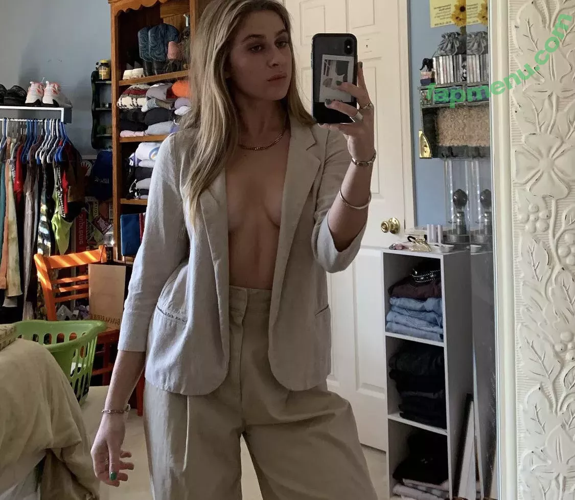 Casey Nixon nude photo #0001 (young_nutty / young_nuttyy)