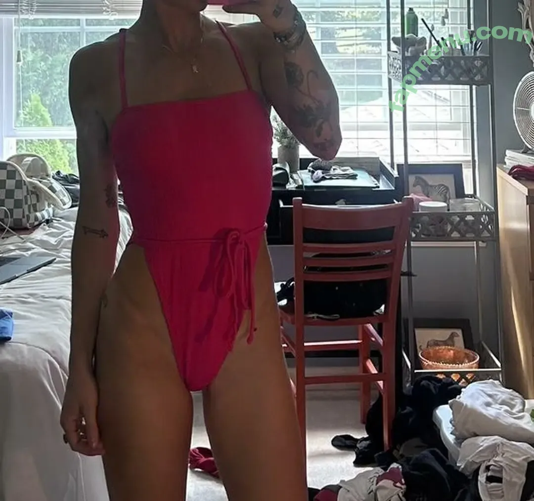 Casey Nixon nude photo #0196 (young_nutty / young_nuttyy)