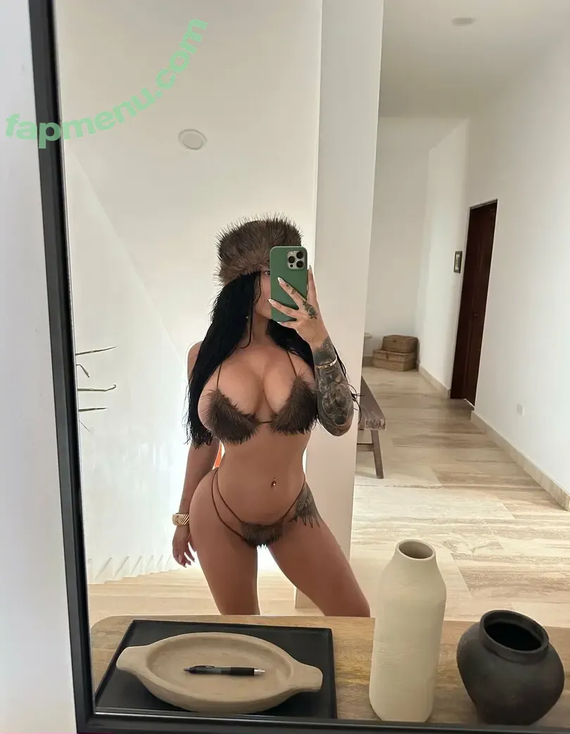 Casey Saron nude photo #0003 (CaseySaron / CaseySaron1 / caseysaron_)