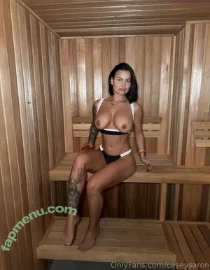 Casey Saron / CaseySaron / CaseySaron1 / caseysaron_ nude photo #0008