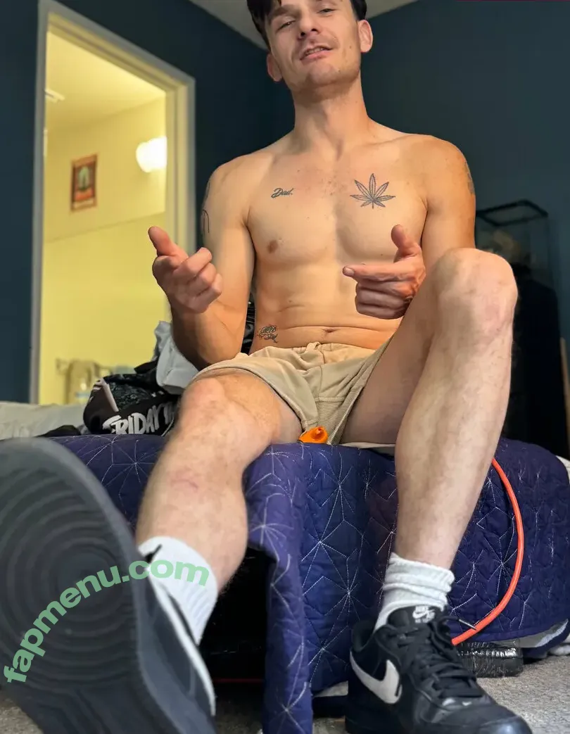 cashkingjustin nude photo #0007 (cash_of_cash_king)