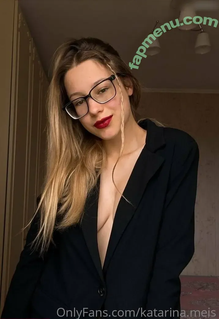 cassandra.delia aka katarina.meis nude photo #0006 (cassandra.delia aka katarina.meis)