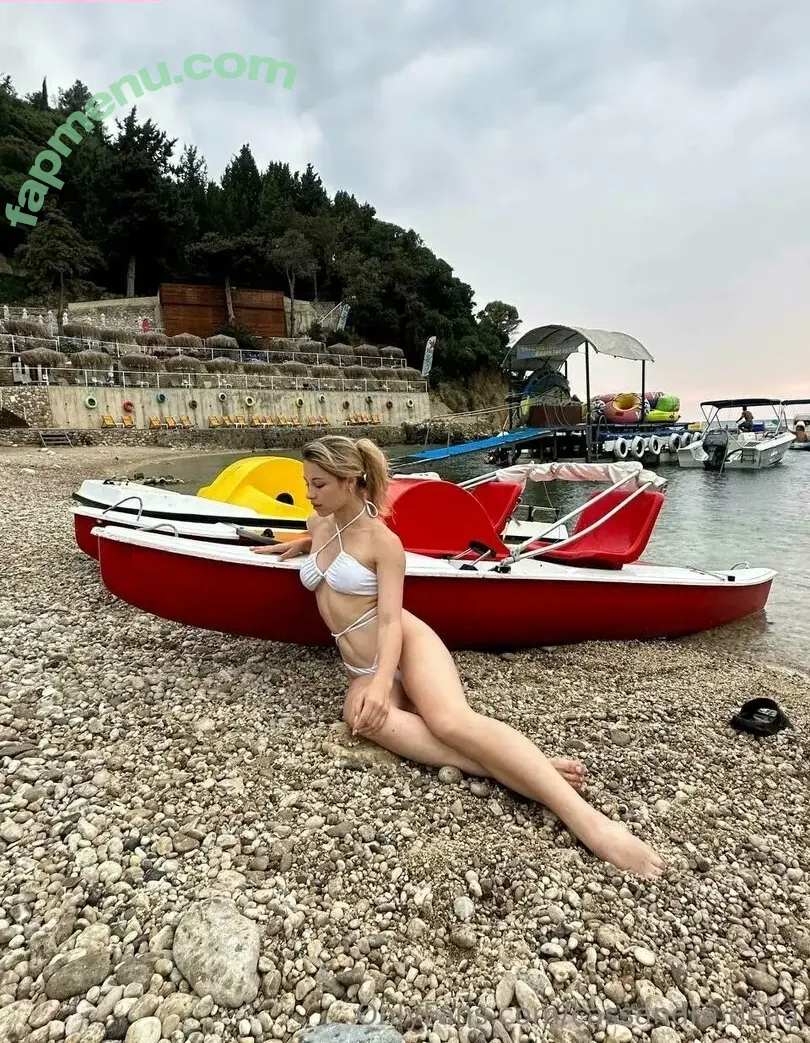 cassandra.delia aka katarina.meis nude photo #0025 (cassandra.delia aka katarina.meis)