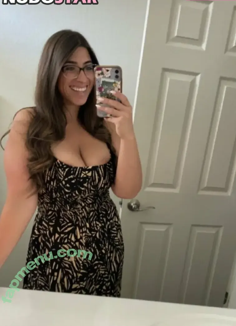 Cassandra Graffious nude photo #0022 (cassgraffious / cfit.93 / queenteach93)
