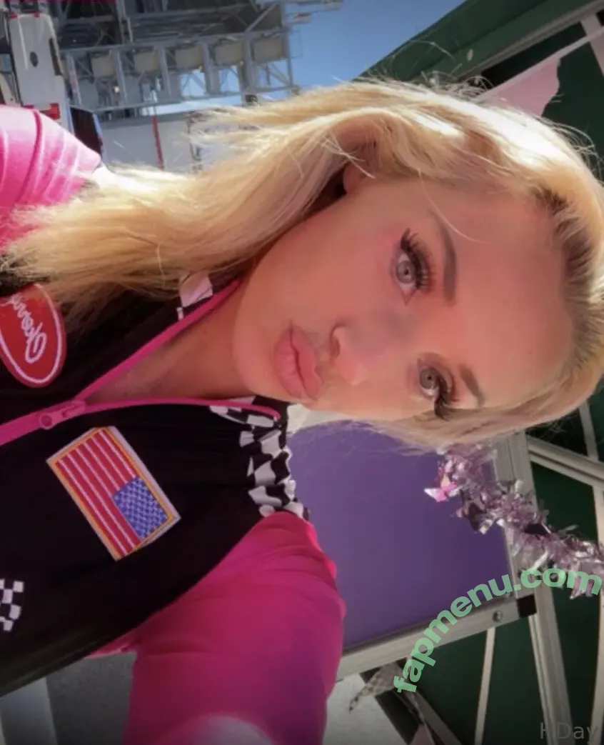 cassholland nude photo #0100 (ItsHollyDay / americandreamhoney)