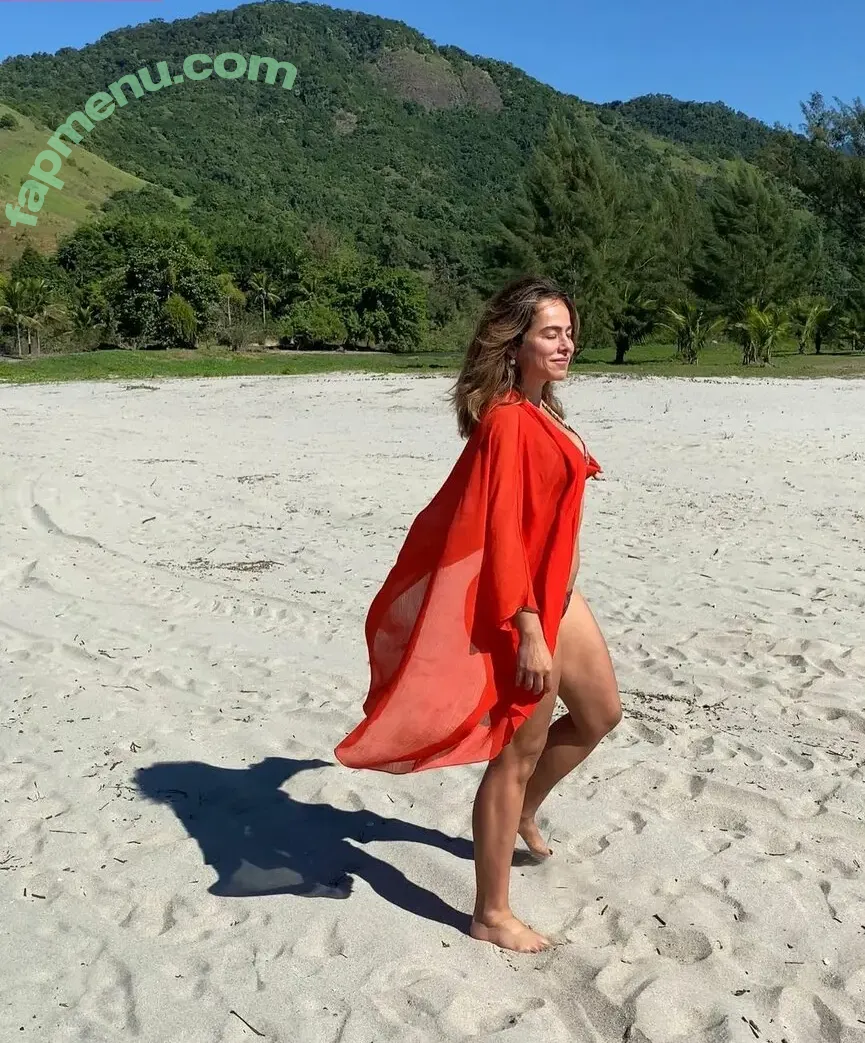 Cássia Linhares nude photo #0011 (cassialinhares)