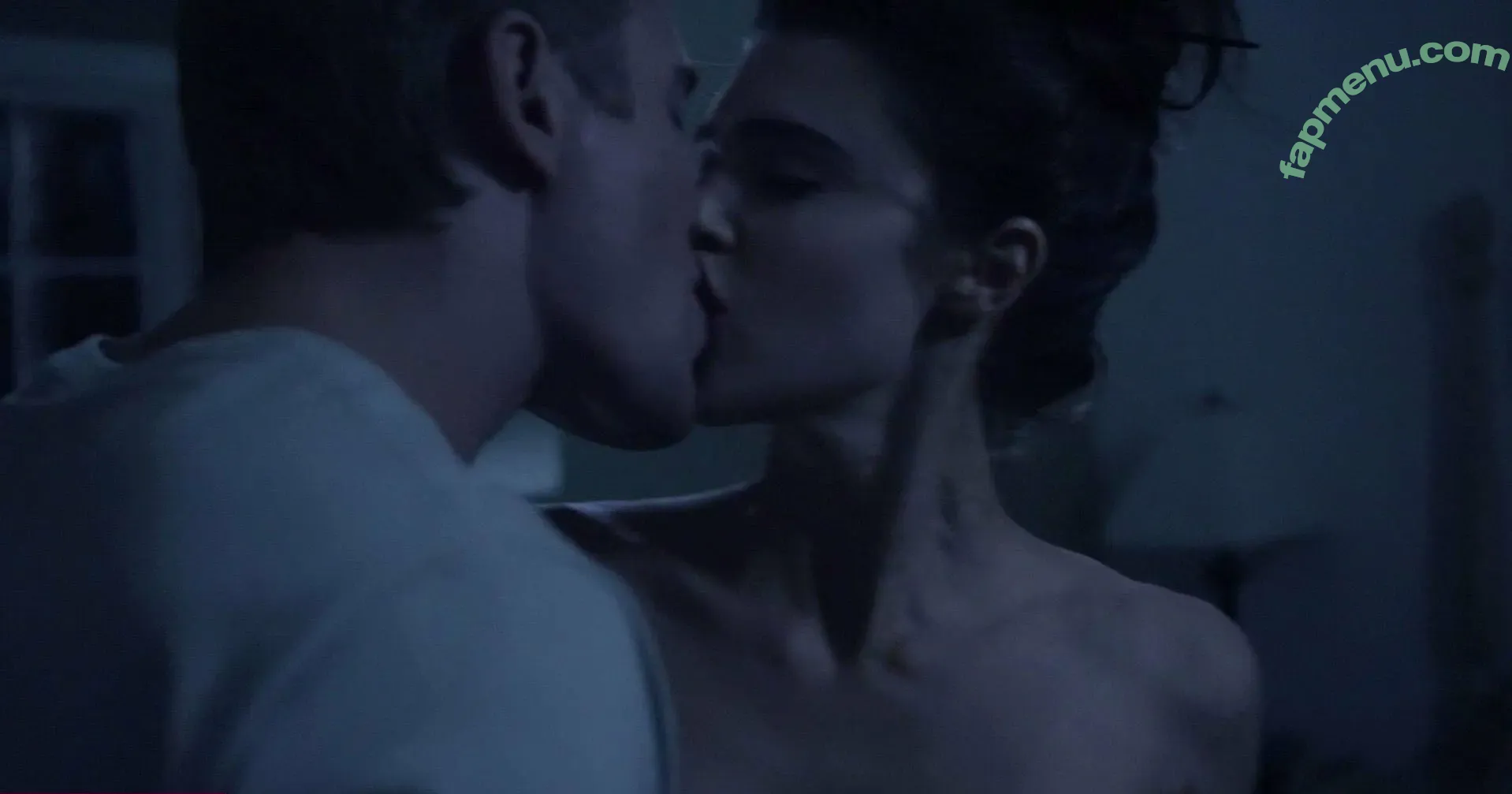 Cassidy Freeman nude photo #0007 (Cassidy Freeman)