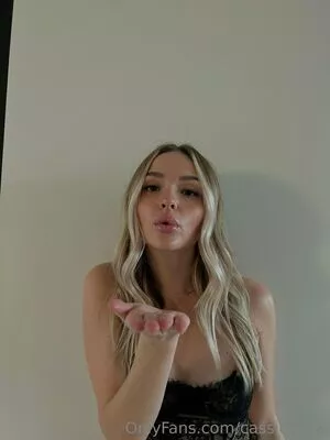 cassidyraw / cassidyraaee nude photo #0002