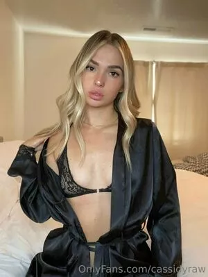 cassidyraw / cassidyraaee nude photo #0011