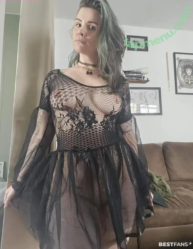 Cassie.Batty nude photo #0108 (LadyMariaNapier)