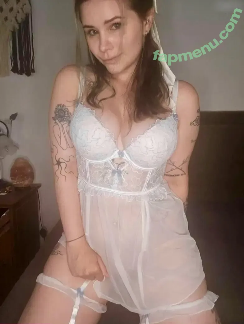Cassie.Batty nude photo #0303 (LadyMariaNapier)