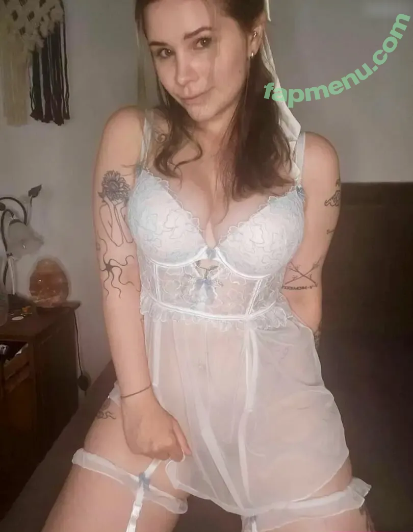 Cassie.Batty nude photo #0313 (LadyMariaNapier)