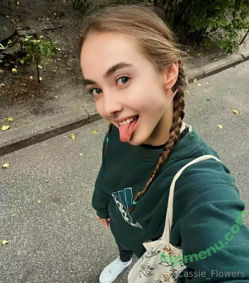 cassie_flower nude photo #1073 (_cassie_flowers)