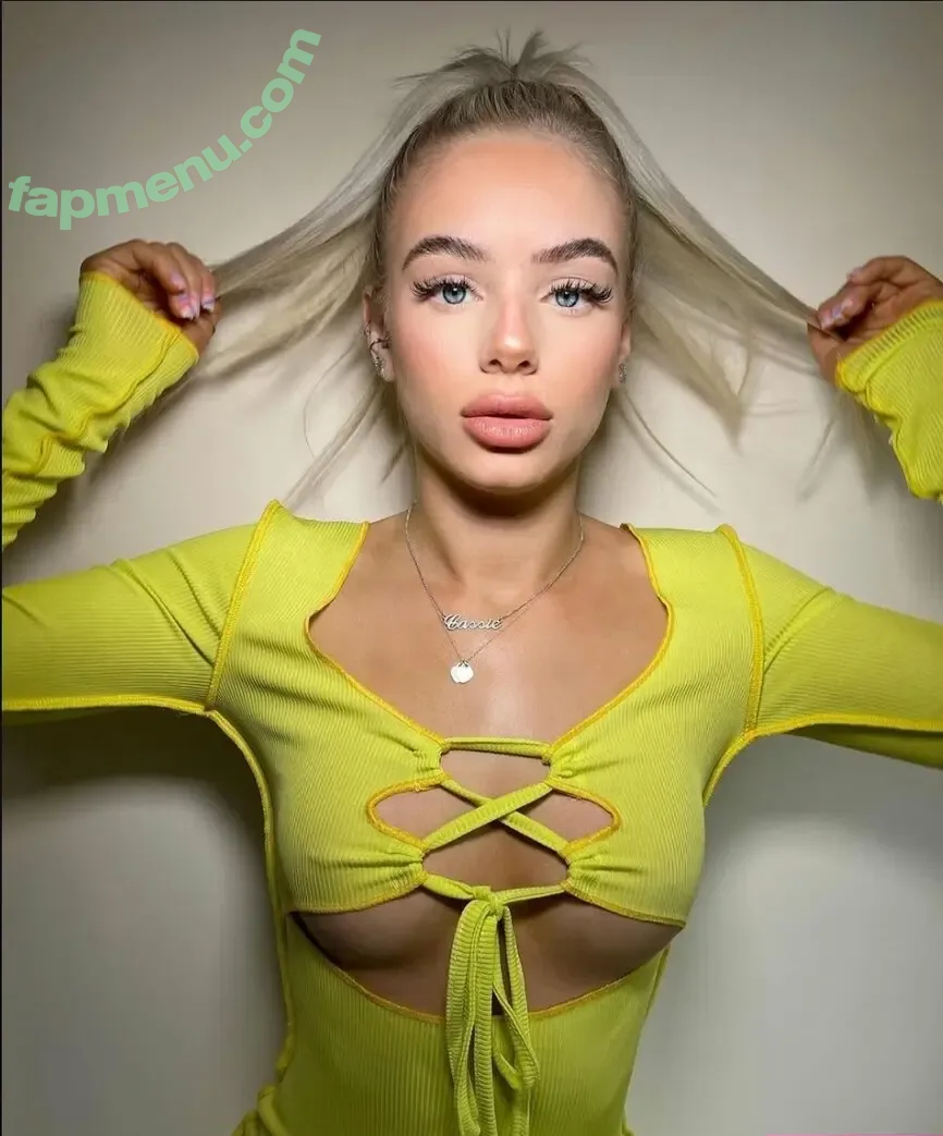 Cassie Rose nude photo #0016 (Cassierose21 / cassie_rxx / cassievr)