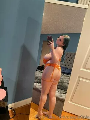Cassie0pia / tcassie0pia / therealcassie0pia nude photo #1262