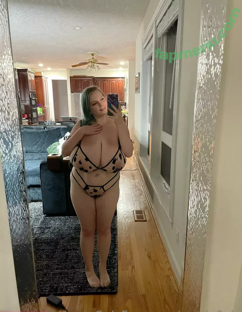 Cassie0pia nude photo #1163 (tcassie0pia / therealcassie0pia)