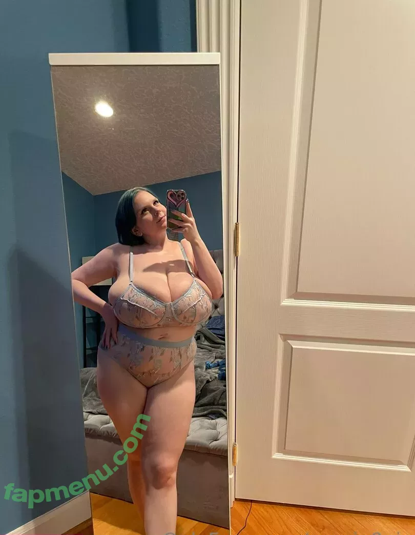 Cassie0pia nude photo #1271 (tcassie0pia / therealcassie0pia)