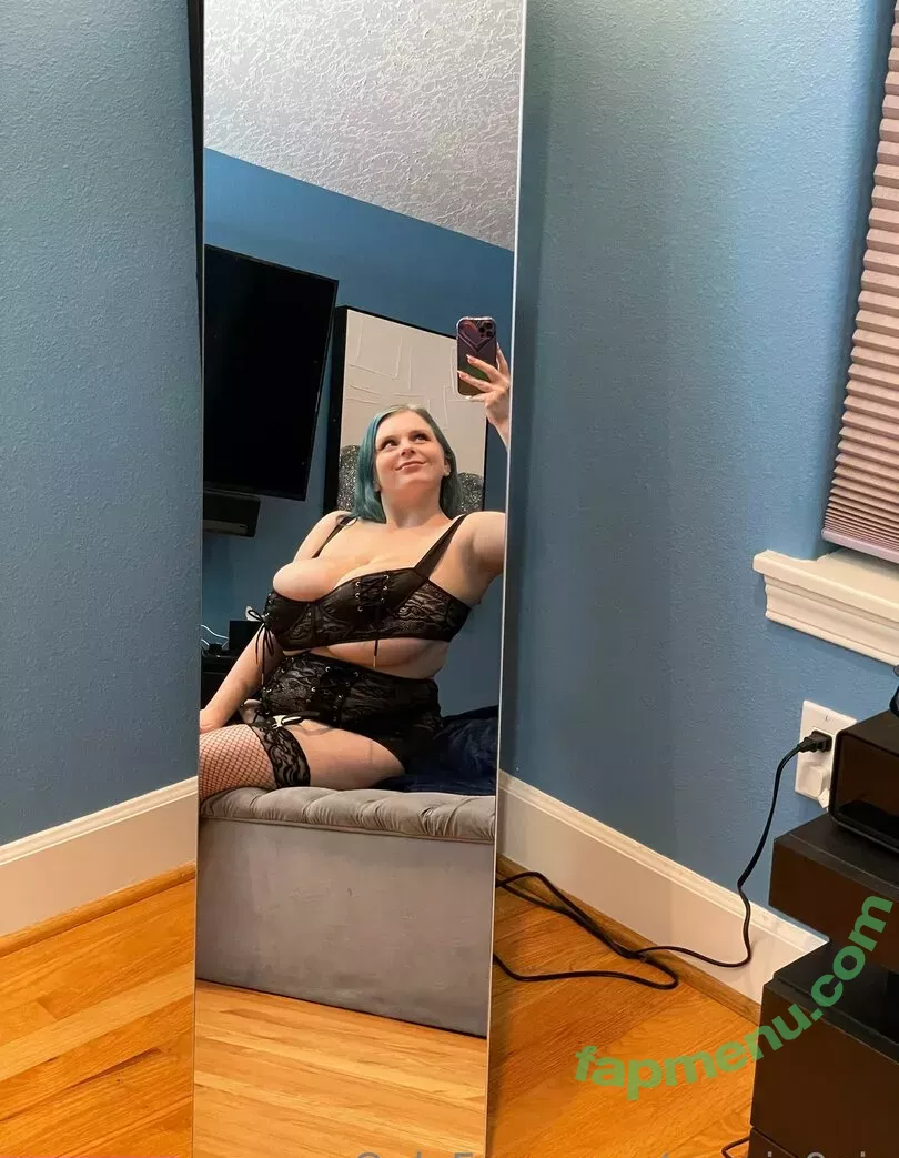 Cassie0pia nude photo #1407 (tcassie0pia / therealcassie0pia)