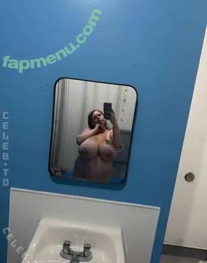 Cassie0pia / tcassie0pia / therealcassie0pia nude photo #3320