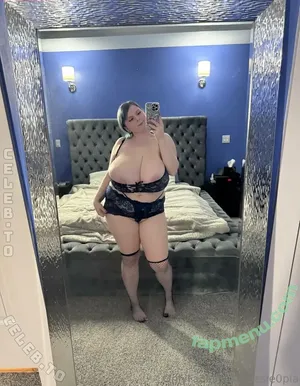 Cassie0pia / tcassie0pia / therealcassie0pia nude photo #3339