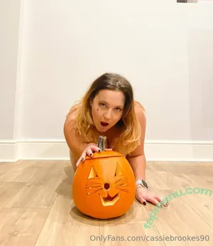 Cassiebrookes / cassie_brooks_ / cassiebrookes90 nude photo #0006