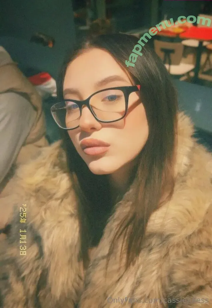 cassiejules99 nude photo #0044 (cassiejules99)