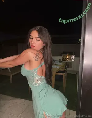cassiemaee / _cassiemaee nude photo #0029