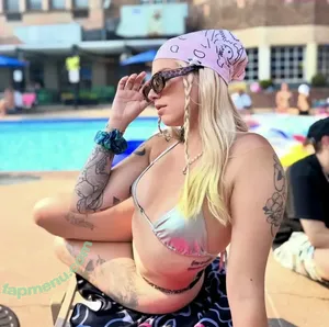 Cassx777 / Imnewherex nude photo #0038