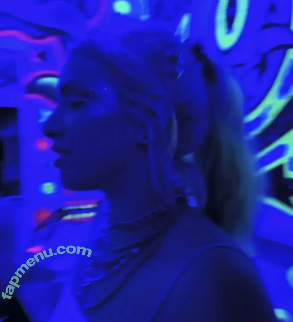 Cassx777 nude photo #0046 (Imnewherex)