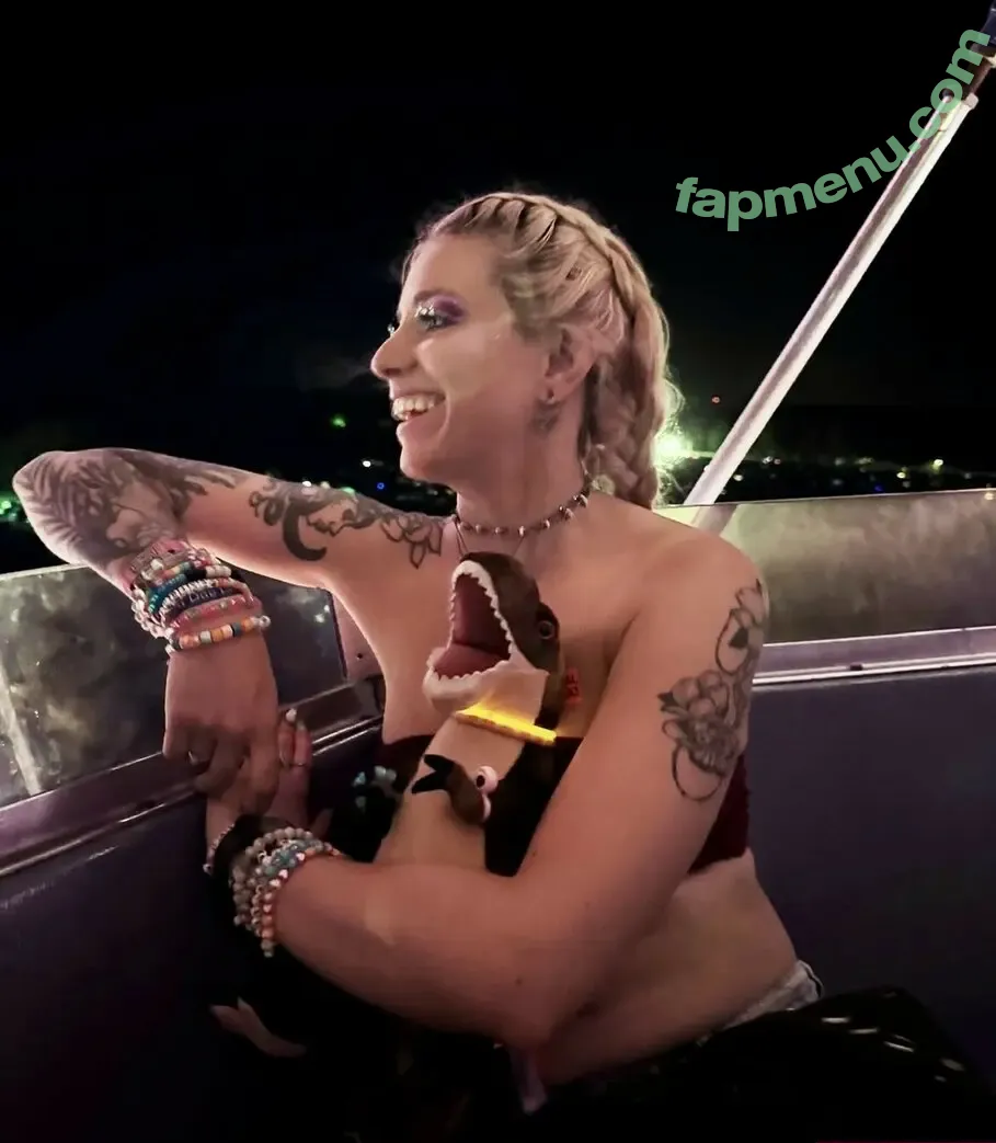 Cassx777 nude photo #0048 (Imnewherex)