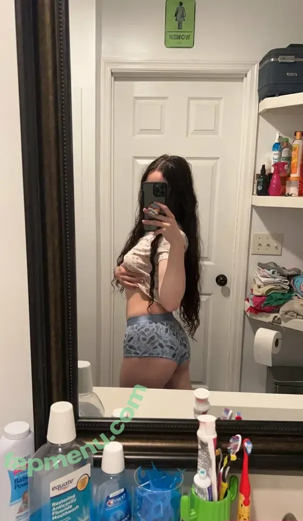 cat-astrophe nude photo #0001 (cat.astrophe__)