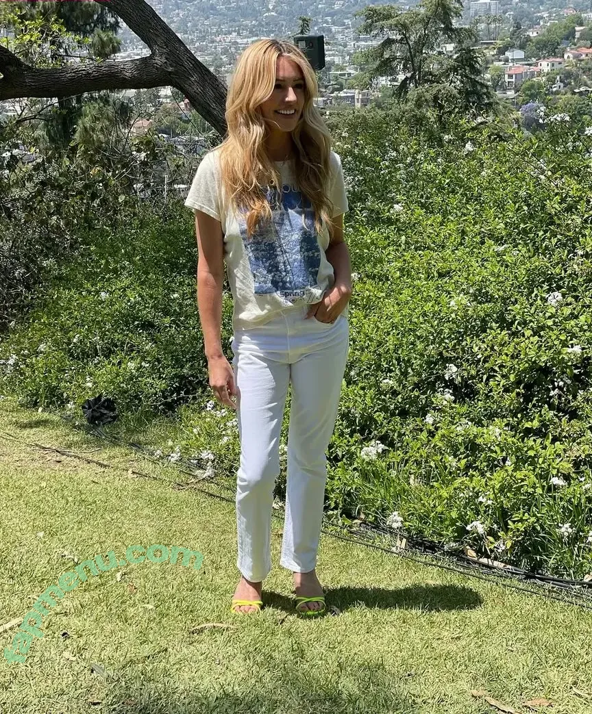 Cat Deeley nude photo #0164 (catdeeley)