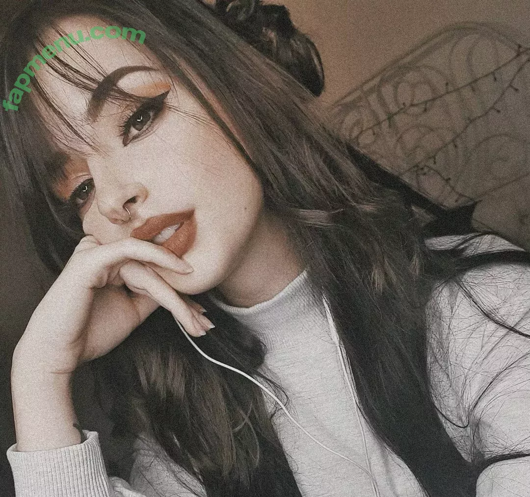 Cata.leyah nude photo #0372 (cataleyah_ / leyahcata)