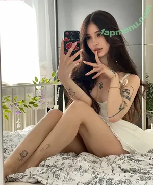 Cata.leyah / cataleyah_ / leyahcata nude photo #1411