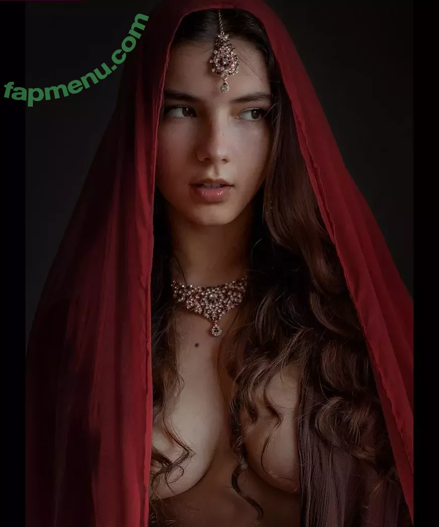 Catarinaxantunes nude photo #0011 (Makovsky_Photographer / igormakovsky)