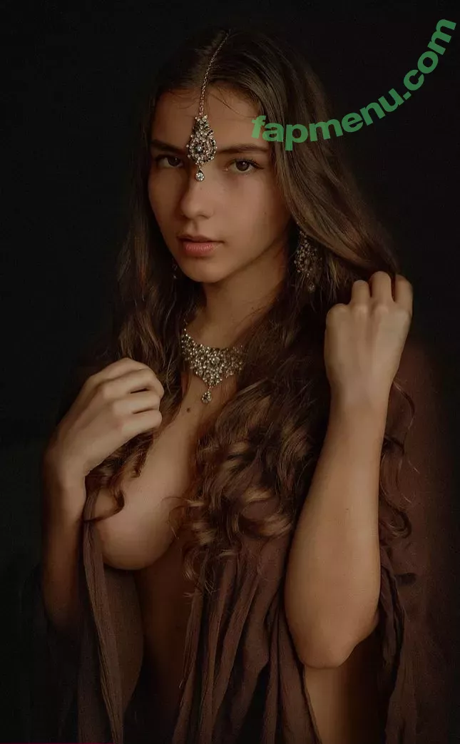 Catarinaxantunes nude photo #0015 (Makovsky_Photographer / igormakovsky)