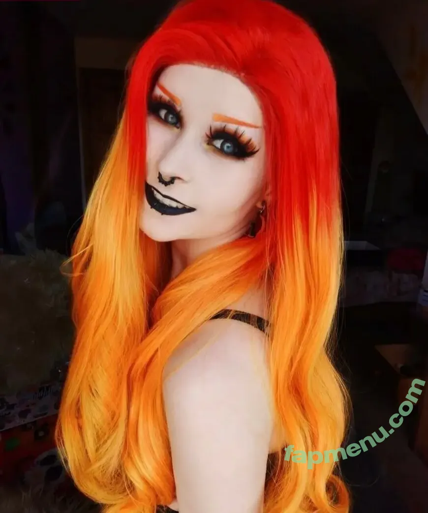 Catastrophiclarawr nude photo #0021 (catastropiclarawr)